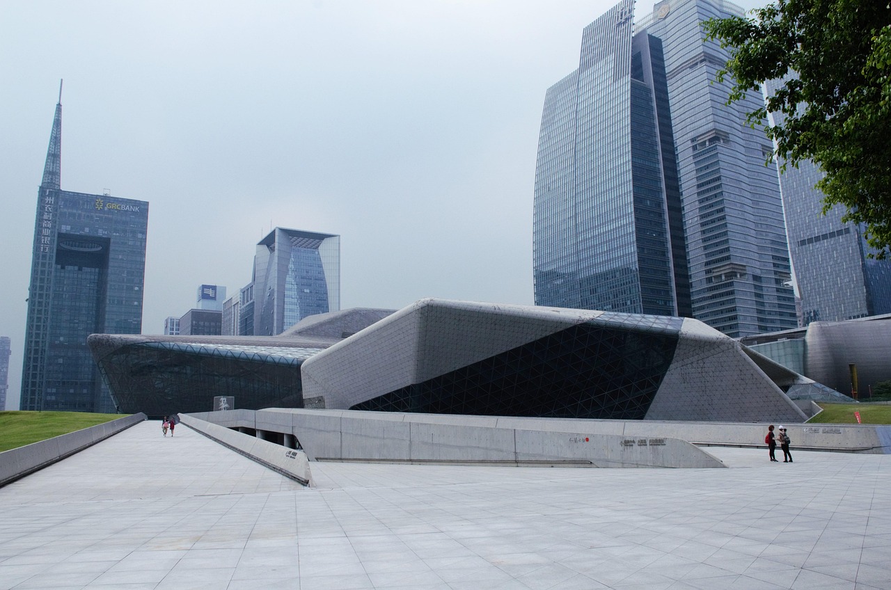 广州本土疫情新动态，2例确诊病例的警示与应对策略